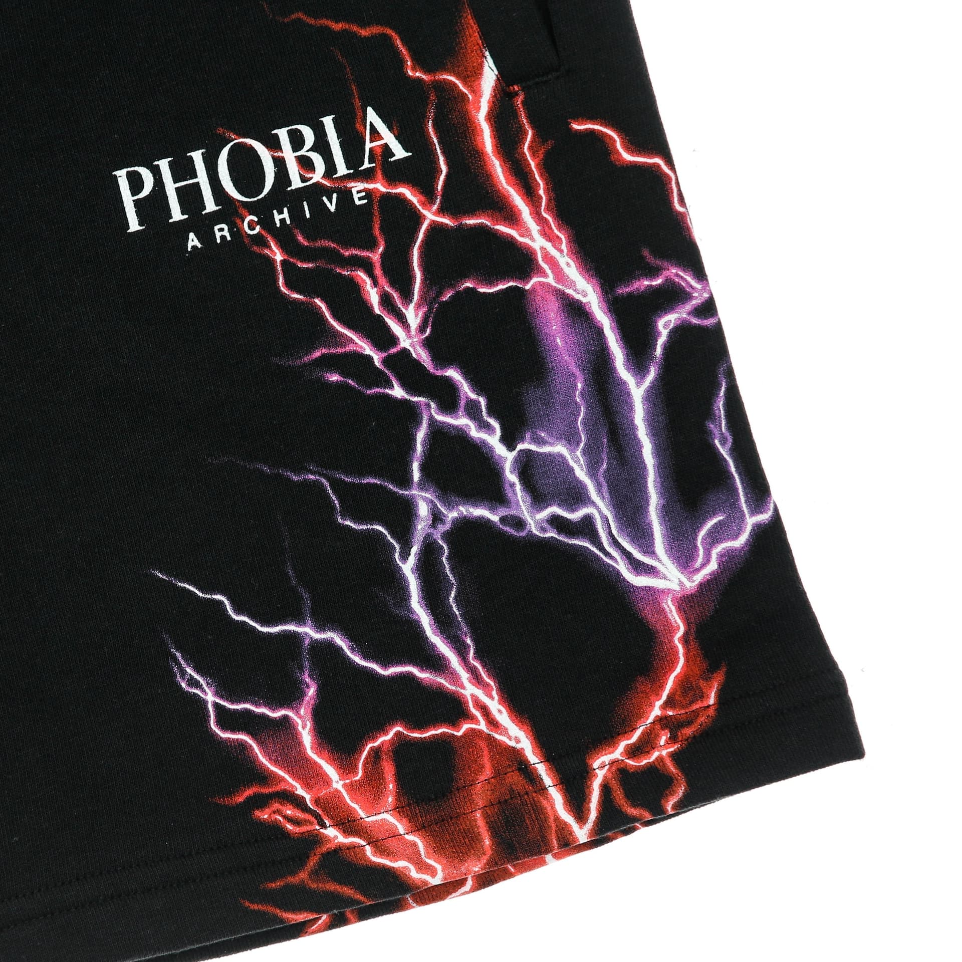 PHOBIA Pantalone Corto Tuta Uomo Violet Lightning Shorts Black/violet da uomo in Pantaloncini sportivi Drestige - Casamassima, commercioVirtuoso.it