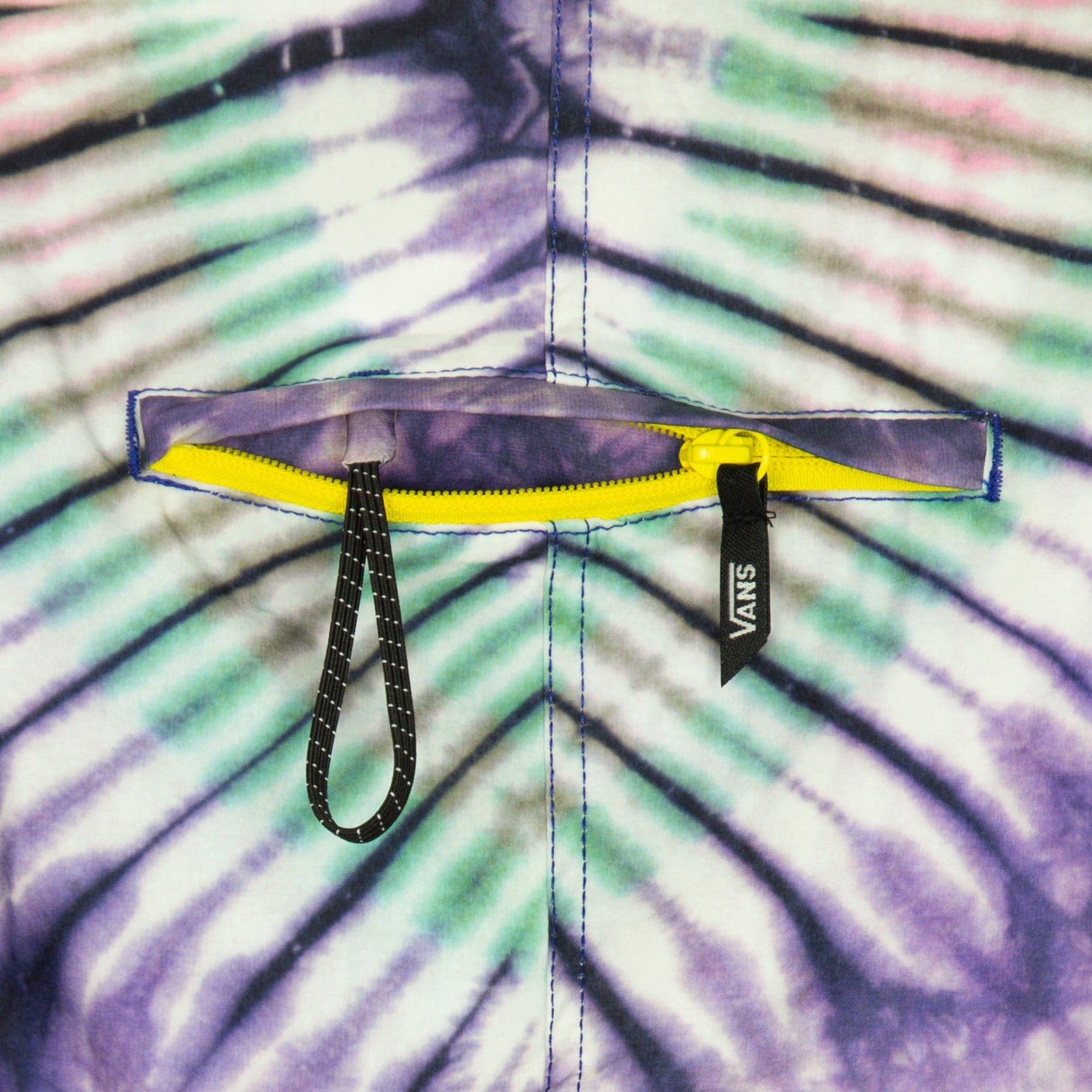 VANS Costume Bermuda Uomo New Age Boardshort Purple Tie Dye da uomo in Pantaloncini e calzoncini Drestige - Casamassima, commercioVirtuoso.it
