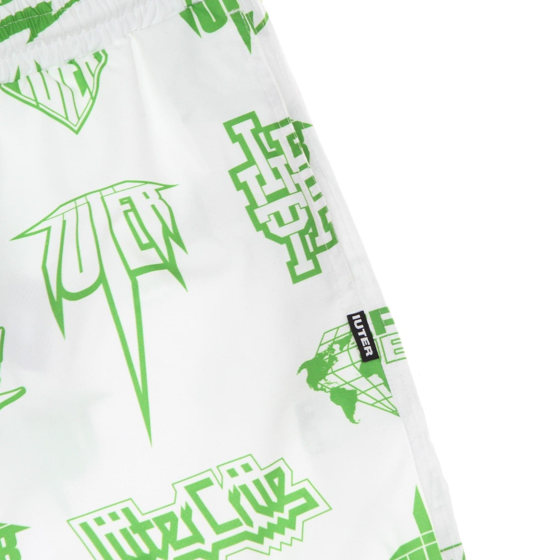 IUTER Costume Bermuda Uomo Horns Allover Boardshort White da uomo in Pantaloncini e calzoncini Drestige - Casamassima, commercioVirtuoso.it