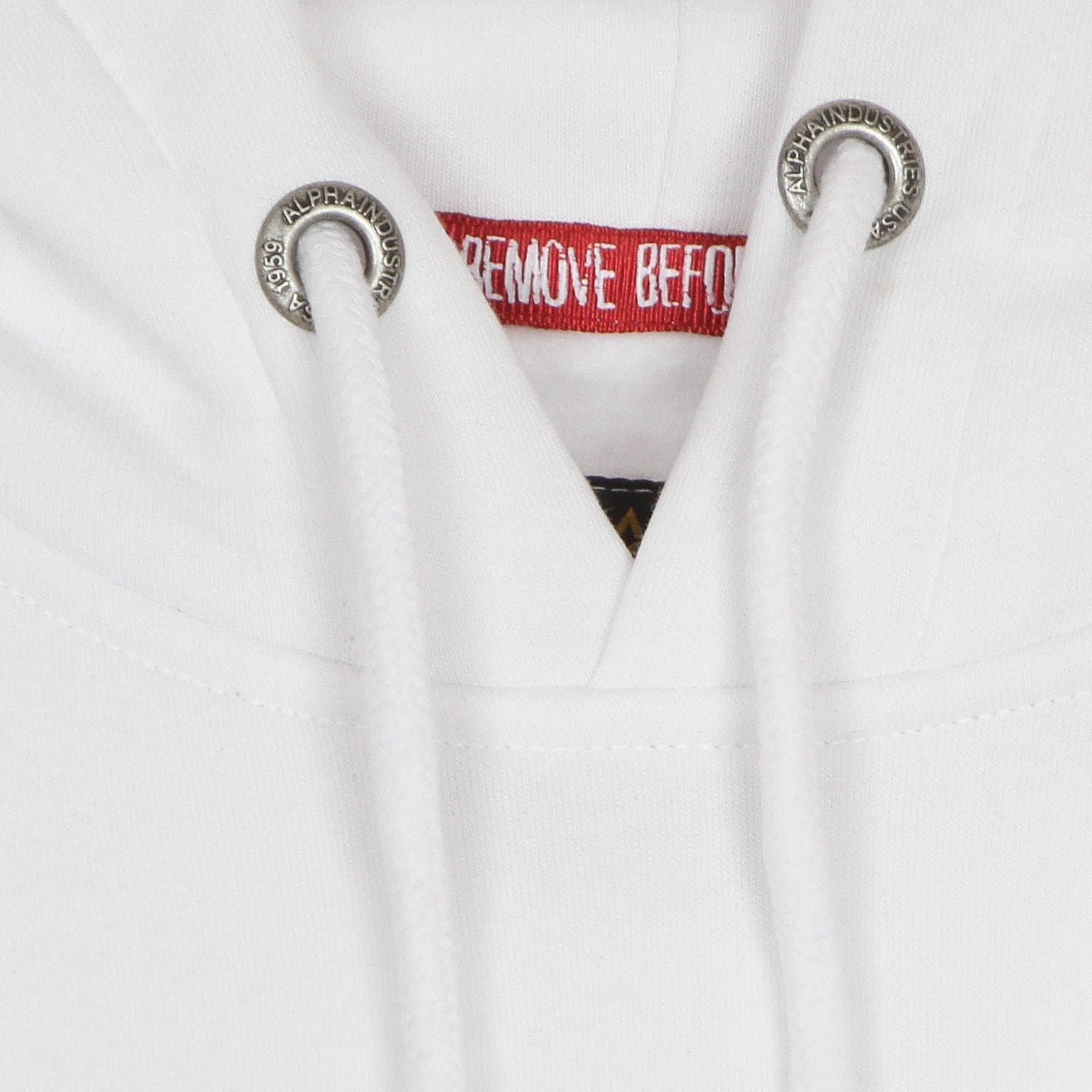 ALPHA INDUSTRIES Felpa Cappuccio Uomo Hot Wheels Flag Hoody White da uomo in Felpe con cappuccio Drestige - Casamassima, commercioVirtuoso.it