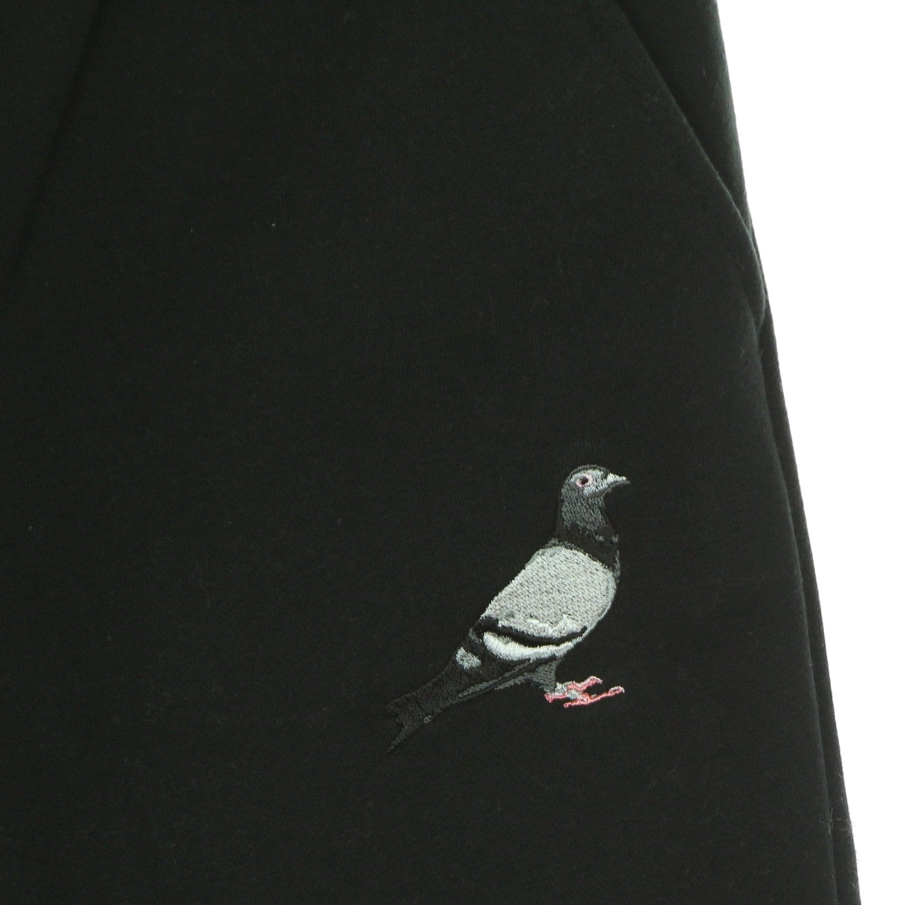 STAPLE Pantalone Tuta Felpato Uomo Pigeon Logo Sweatpant Black da uomo in Pantaloni sportivi Drestige - Casamassima, commercioVirtuoso.it