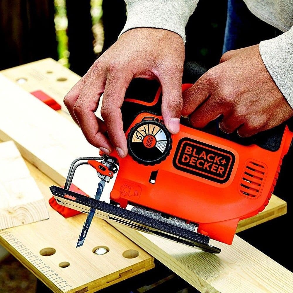 Black & Decker seghetto alternativo autoselect 620W ad azione pendolare in Seghe da traforo Aloiserw.com - Altomonte, commercioVirtuoso.it