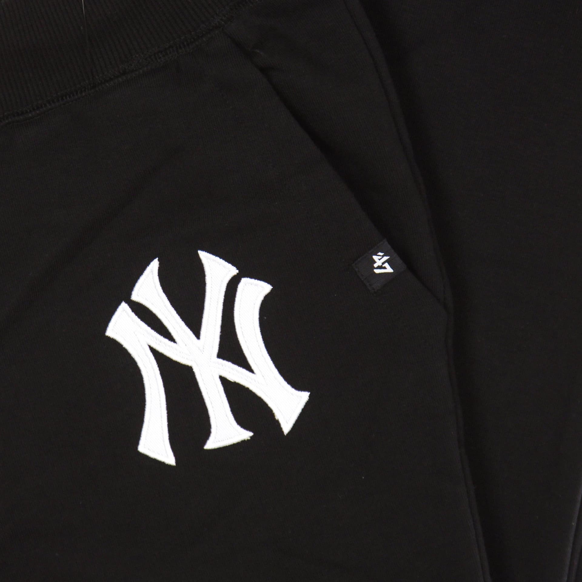 47 BRAND Pantalone Tuta Leggero Uomo Mlb Helix Pants Neyyan Jet Black da uomo in Pantaloni sportivi Drestige - Casamassima, commercioVirtuoso.it
