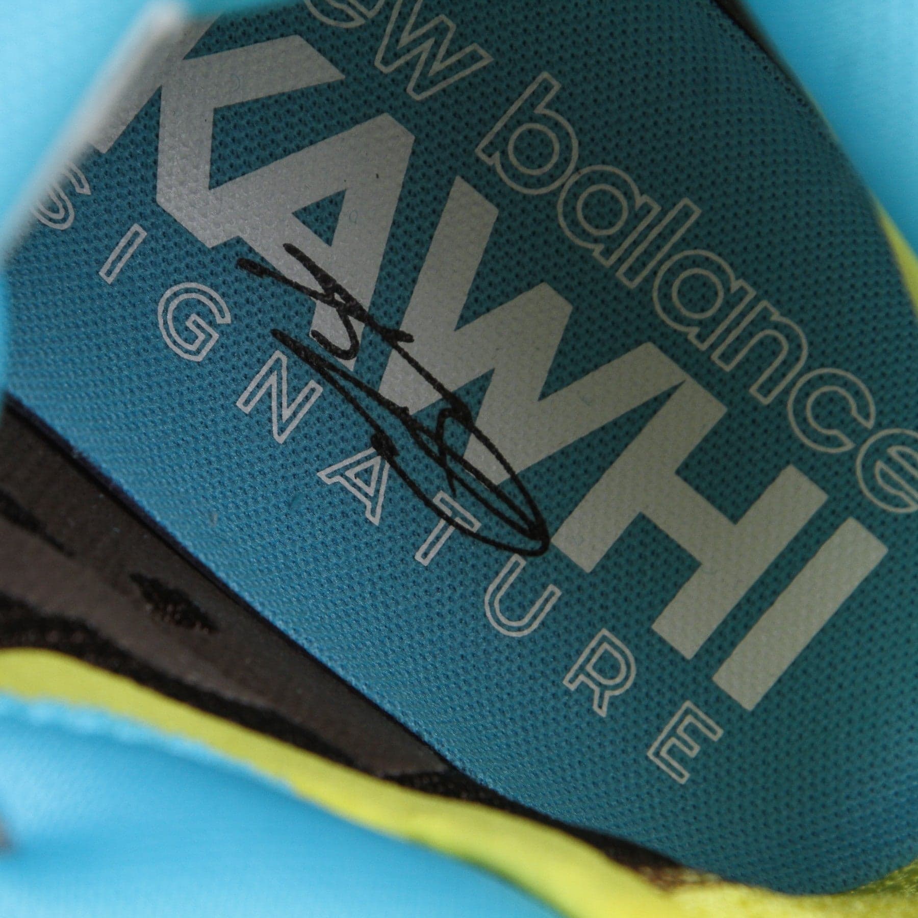 NEW BALANCE Scarpa Alta Uomo Kawhi "moreno Valley" Yellow/green/light Blue da uomo in Sneaker casual Drestige - Casamassima, commercioVirtuoso.it
