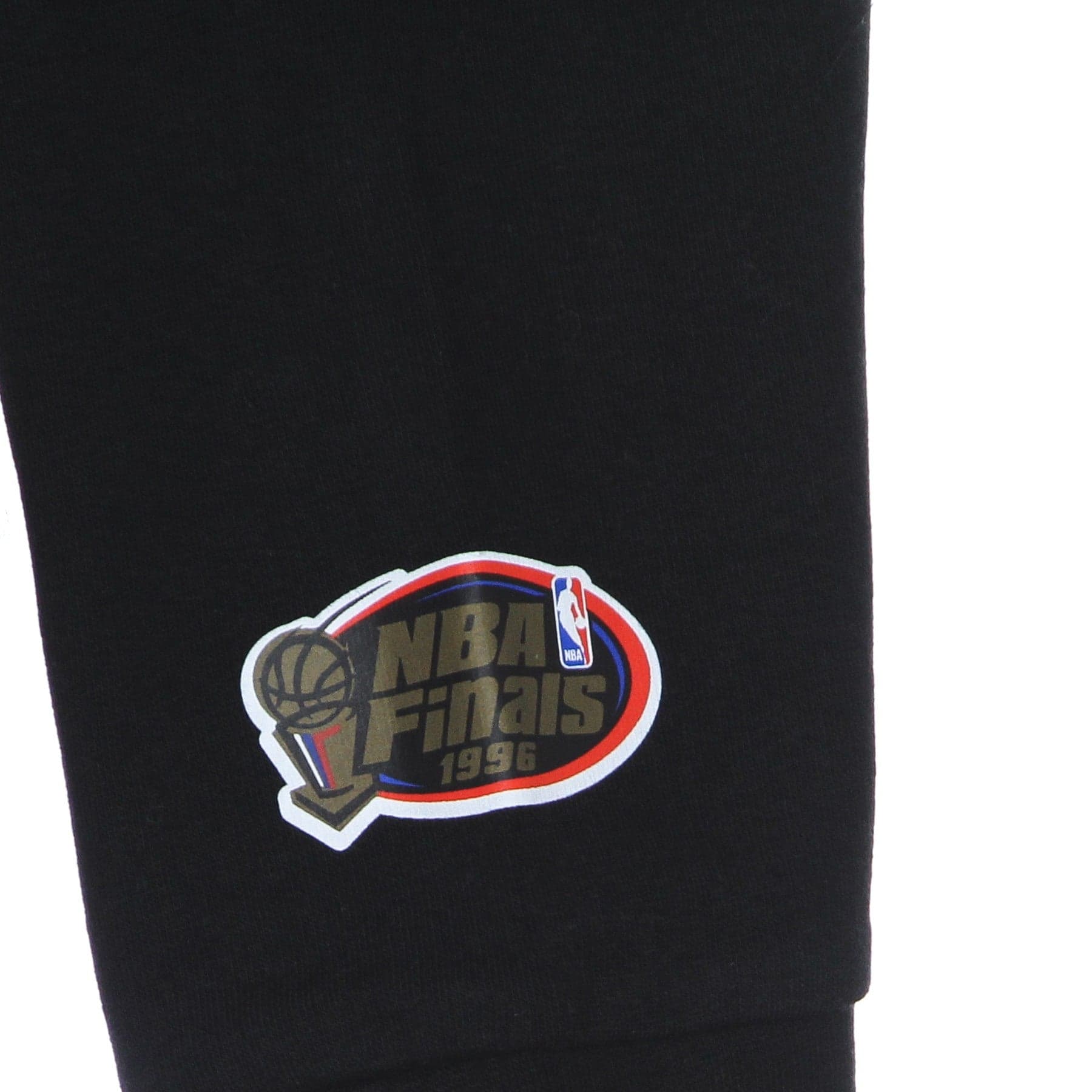MITCHELL &amp; NESS Felpa Cappuccio Uomo Nba Cropped Logo Hoody Hardwood Classics Chibul Black/original Team Colors da uomo in Felpe con cappuccio Drestige - Casamassima, commercioVirtuoso.it