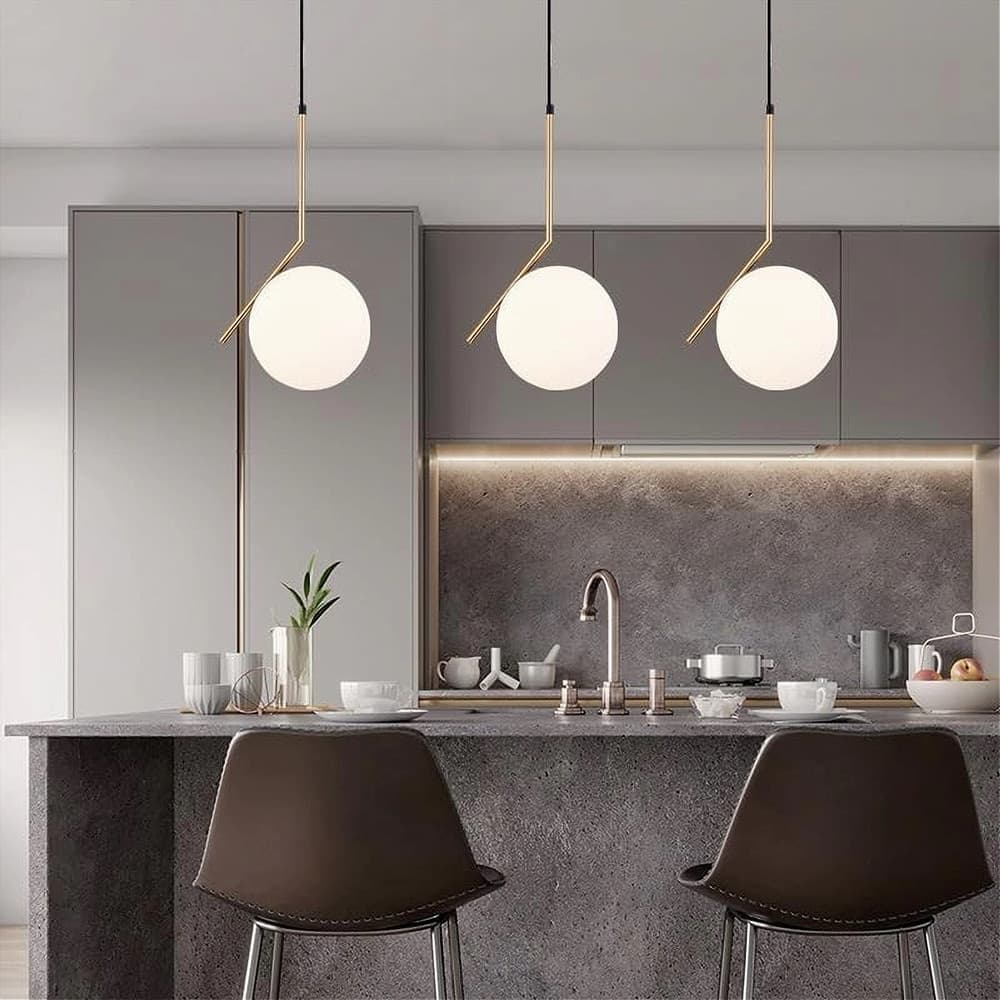 LAMPADARIO A SOSPENSIONE ATTACCO E27 ORO CON SFERA IN VETRO MODERNO MINIMAL 32828 in Lampade a sospensione Trade Shop italia - Napoli, commercioVirtuoso.it