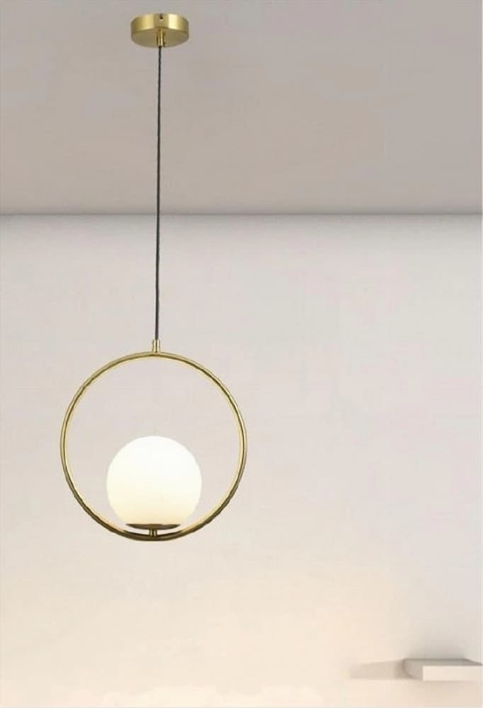 LAMPADARIO A SOSPENSIONE CERCHIO METALLO CON SFERA VETRO BIANCO ATTACCO E27 ORO 32811 in Lampade a sospensione Trade Shop italia - Napoli, commercioVirtuoso.it