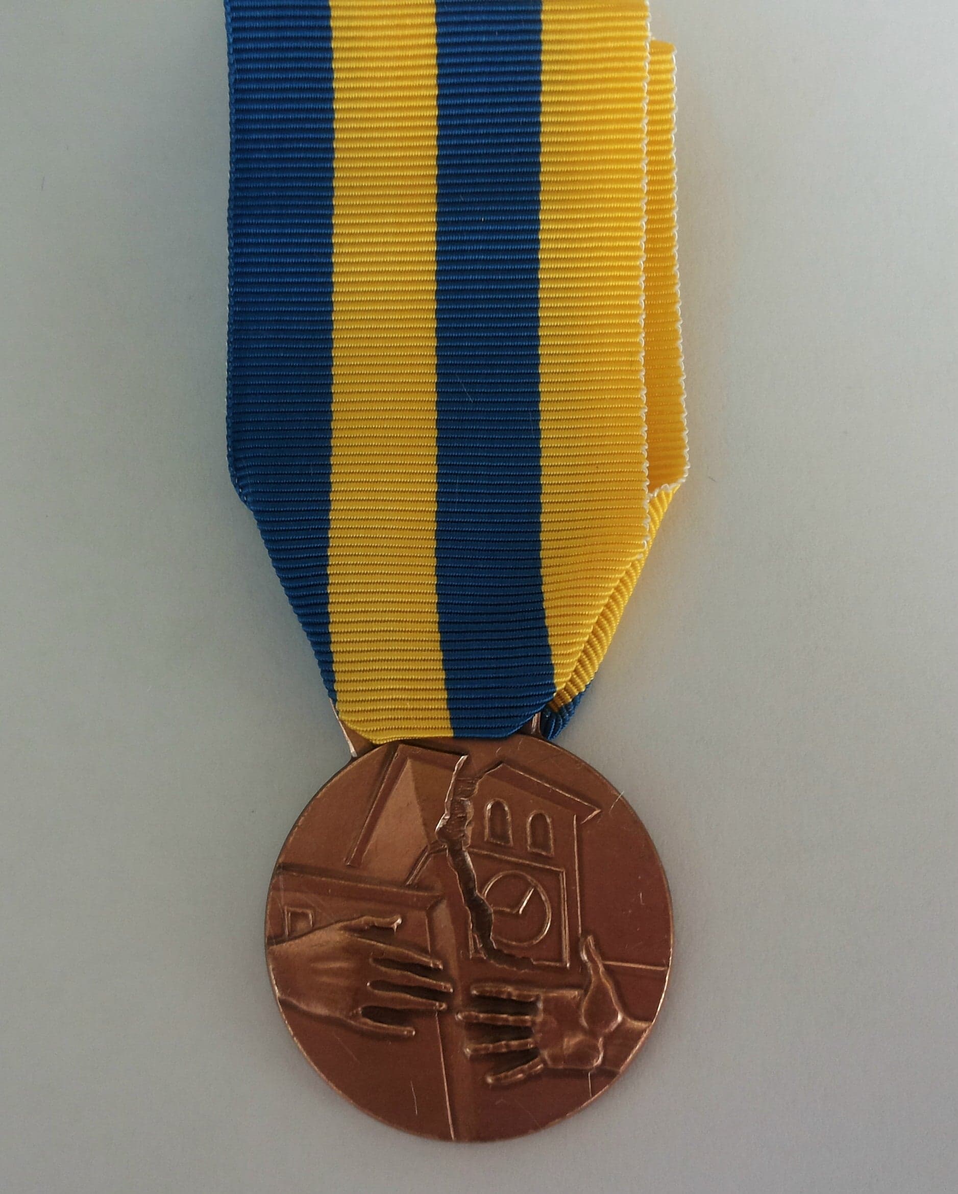 Terremoto Friuli decorazione per militari - Nastro / nastrino / medaglia in Nastri Il Distintivo - Pesaro, commercioVirtuoso.it