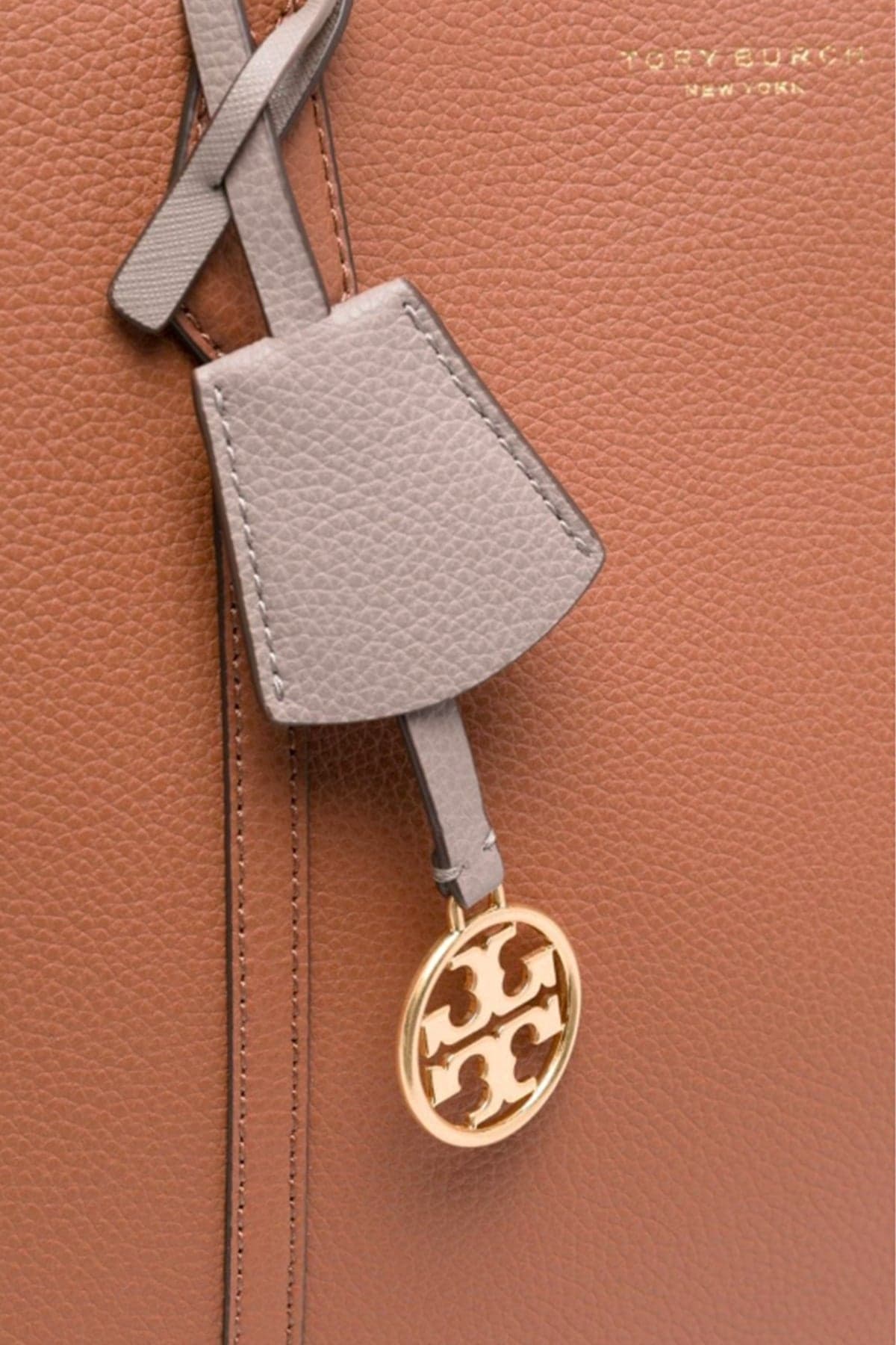 Tory Burch Borse... Marrone da donna in Borse a spalla Drestige - Casamassima, commercioVirtuoso.it