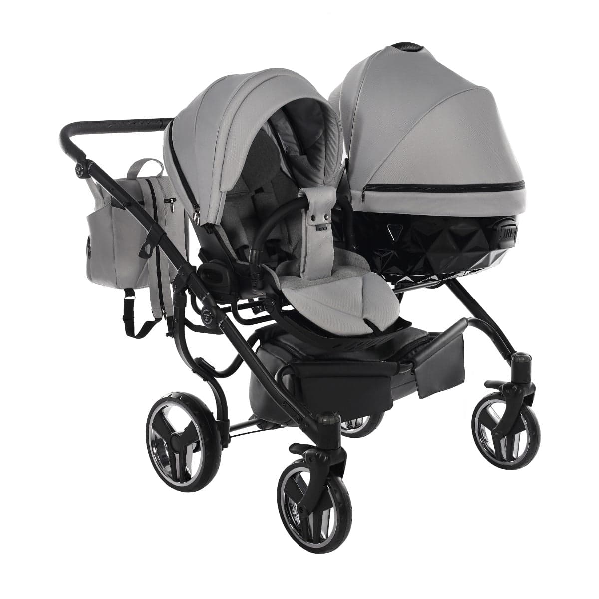 Junama Diamond Basic Gemellare V2 2 in 1 Light Grey/Telaio Nero in Passeggini gemellari e doppi La Casa Del Bebè - Napoli, commercioVirtuoso.it
