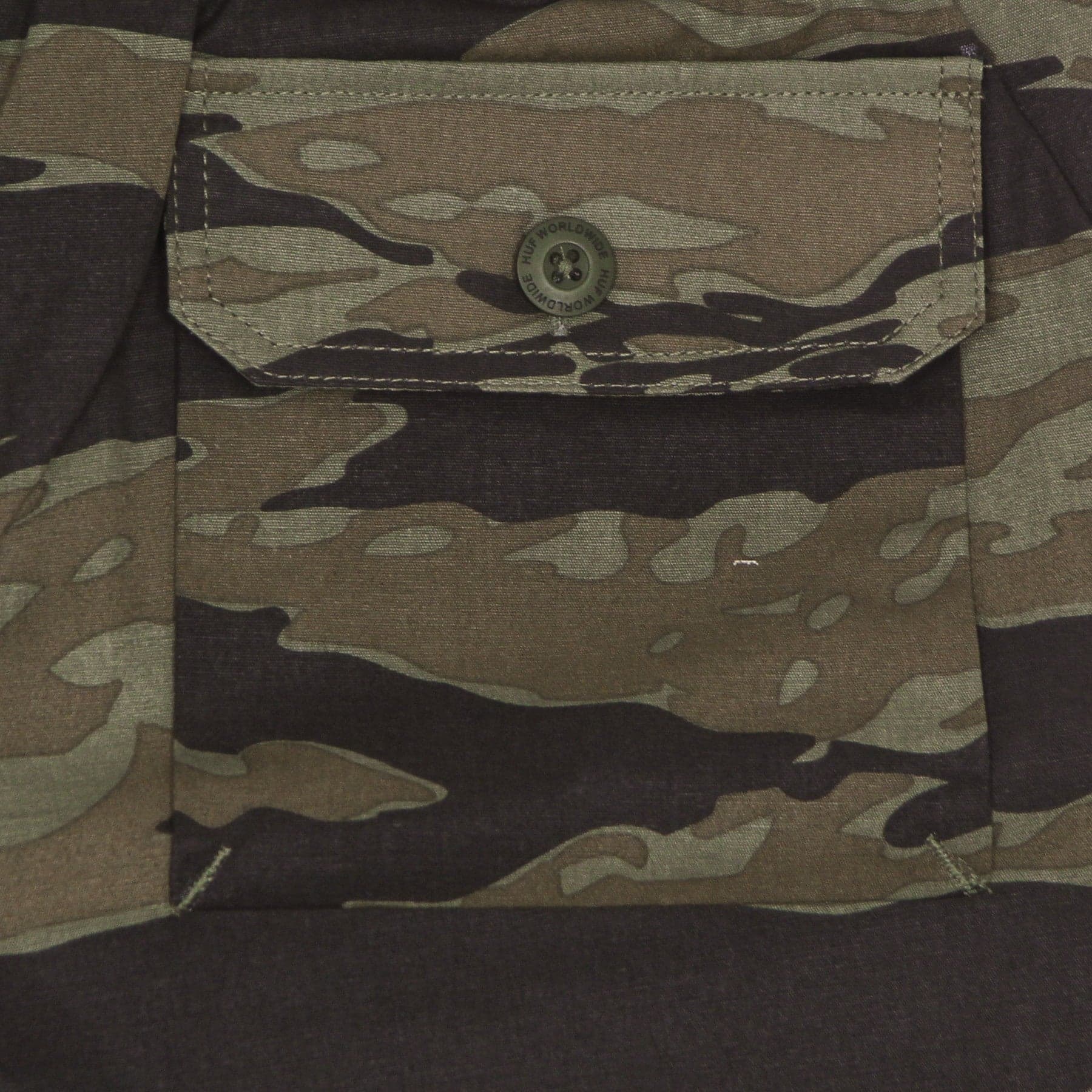 HUF Pantalone Corto Uomo Abbott Easy Short Camo da uomo in Pantaloncini Drestige - Casamassima, commercioVirtuoso.it