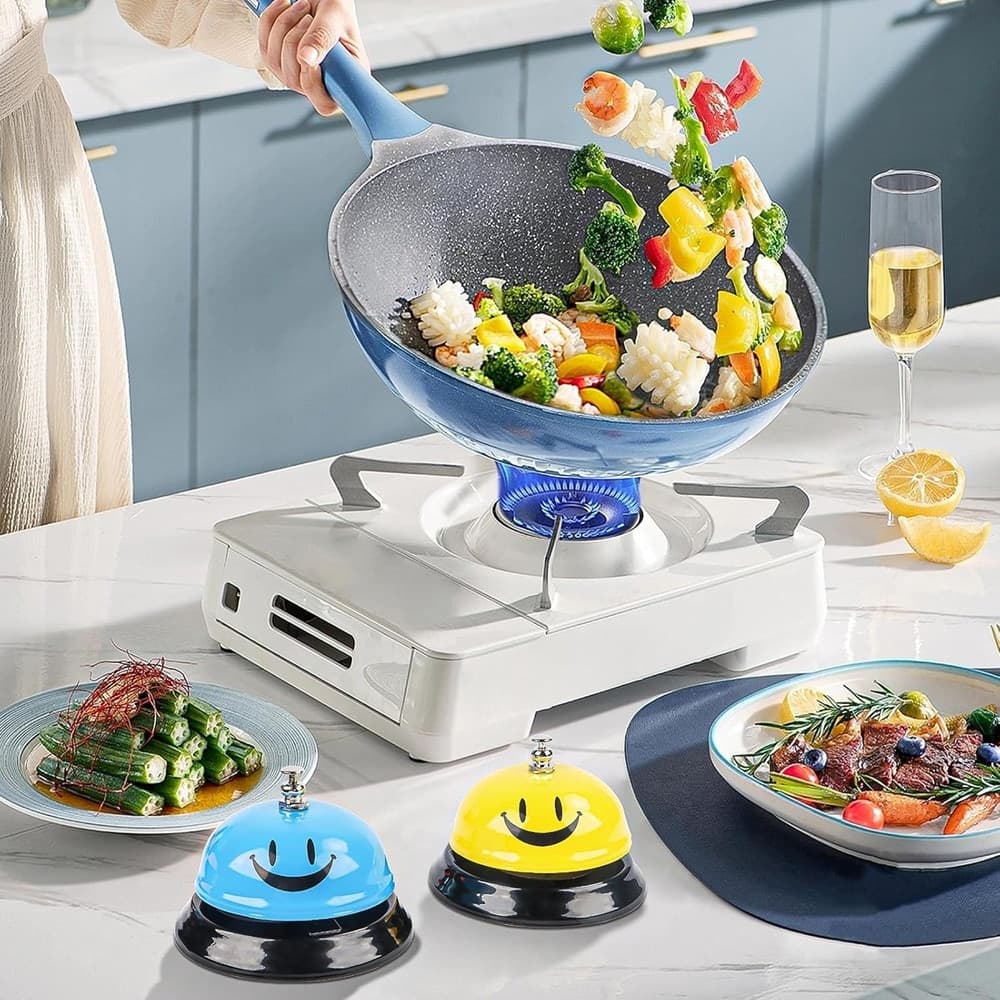 CAMPANELLO DA TAVOLO IN ACCIAIO INOX DA CHIAMATA CON SORRISO PER HOTEL RISTORANTI in Targhe con indirizzo Trade Shop italia - Napoli, commercioVirtuoso.it