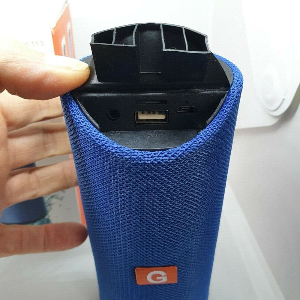 CASSA ALTOPARLANTE PORTATILE BLUETOOTH WIRELESS 5.0 RADIO VIAGGIO CASA CELLULLARE in Casse portatili Bluetooth Trade Shop italia - Napoli, commercioVirtuoso.it