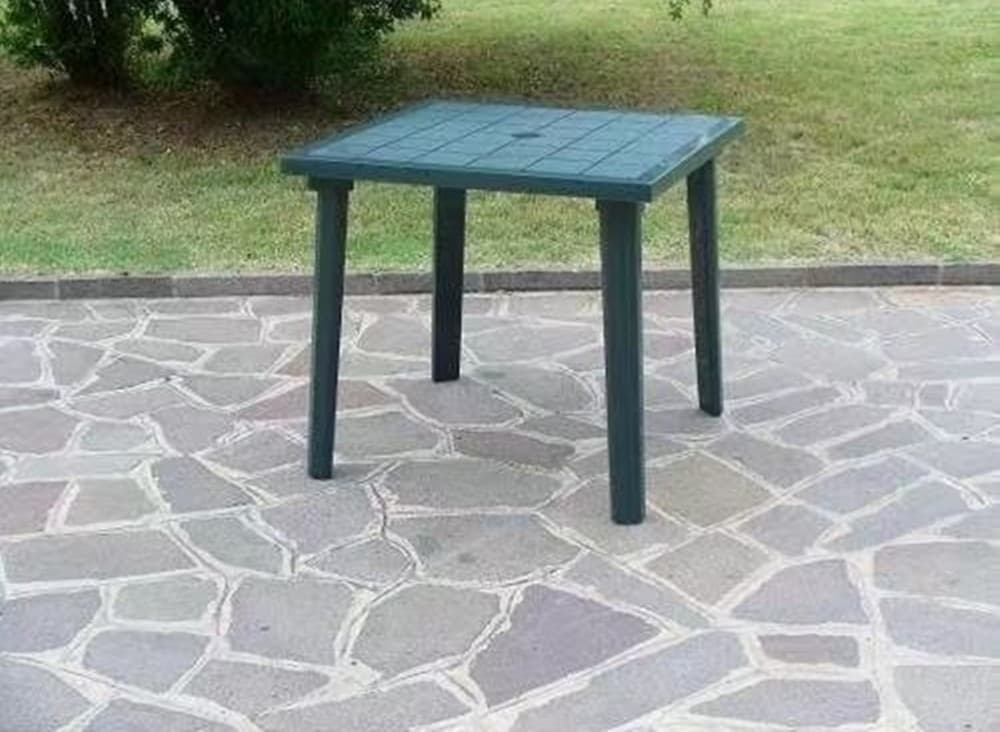 TAVOLO DA GIARDINO QUADRATO WEEKEND VERDE 80X80CM IN PLASTICA ARREDO ESTERNO 016300 in Tavoli standard Trade Shop italia - Napoli, commercioVirtuoso.it