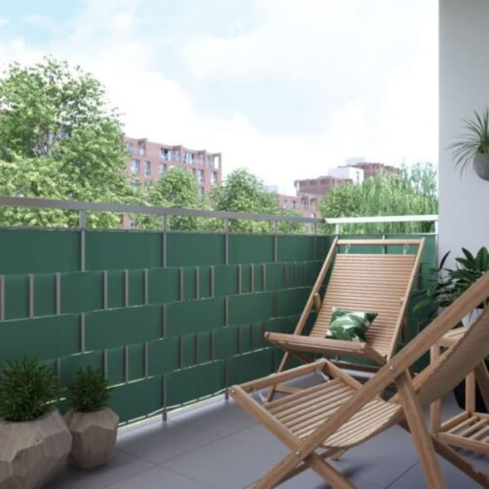 FRANGIVISTA ROTOLO VERDE PVC PER BALCONI RINGHIERE RECINZIONI PROTEZIONE 19CMX35MT 06267 in Schermi divisori e protettivi per giardino Trade Shop italia - Napoli, commercioVirtuoso.it