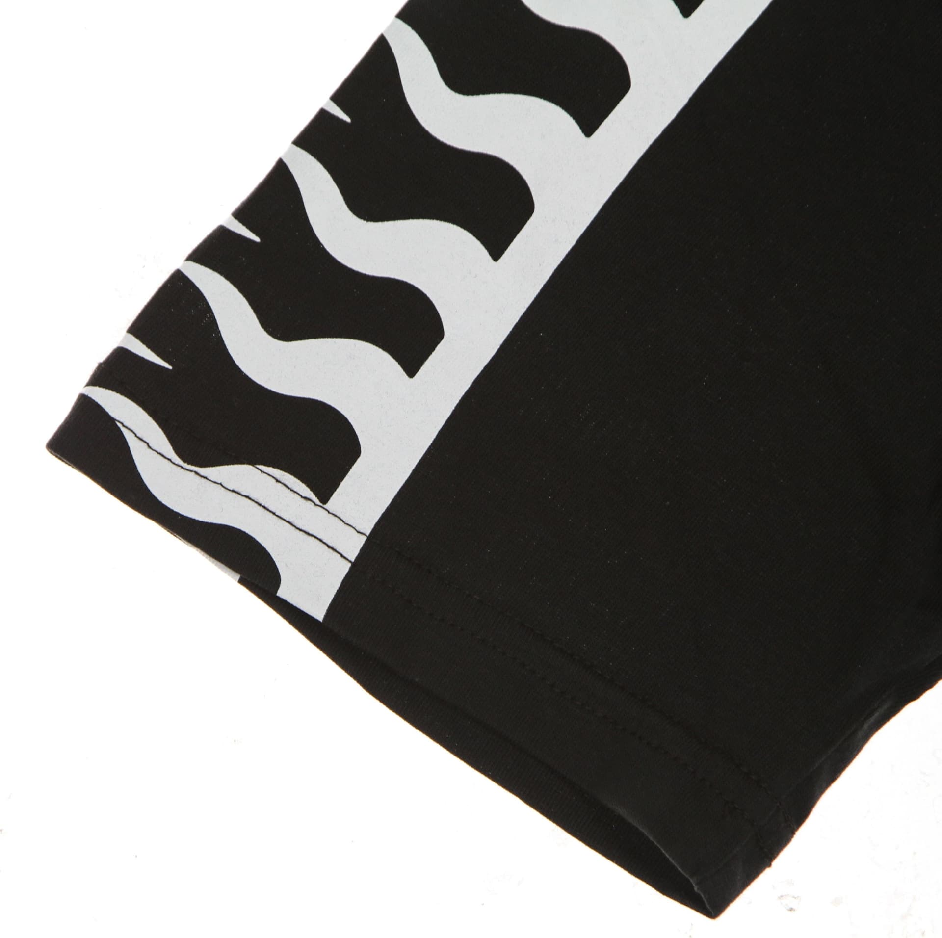 IHS Maglietta Uomo Arcangelo Tee Black da uomo in T-shirt Drestige - Casamassima, commercioVirtuoso.it