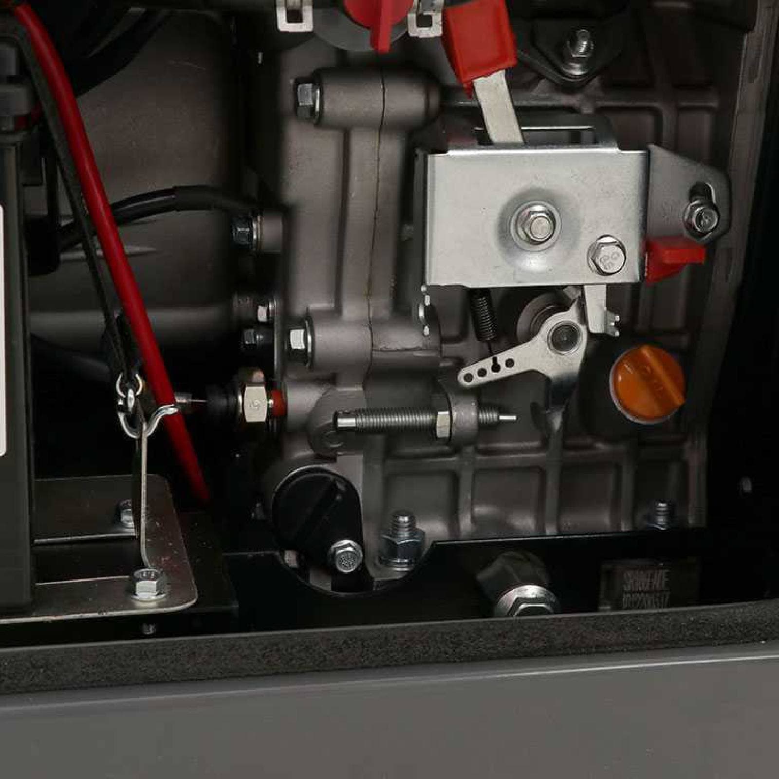 Generatore "PMD 5000 S" motore OHV monofase con funzionamento a diesel e avviamento elettrico 5000 W in Generatori La Zappa - Altamura, commercioVirtuoso.it