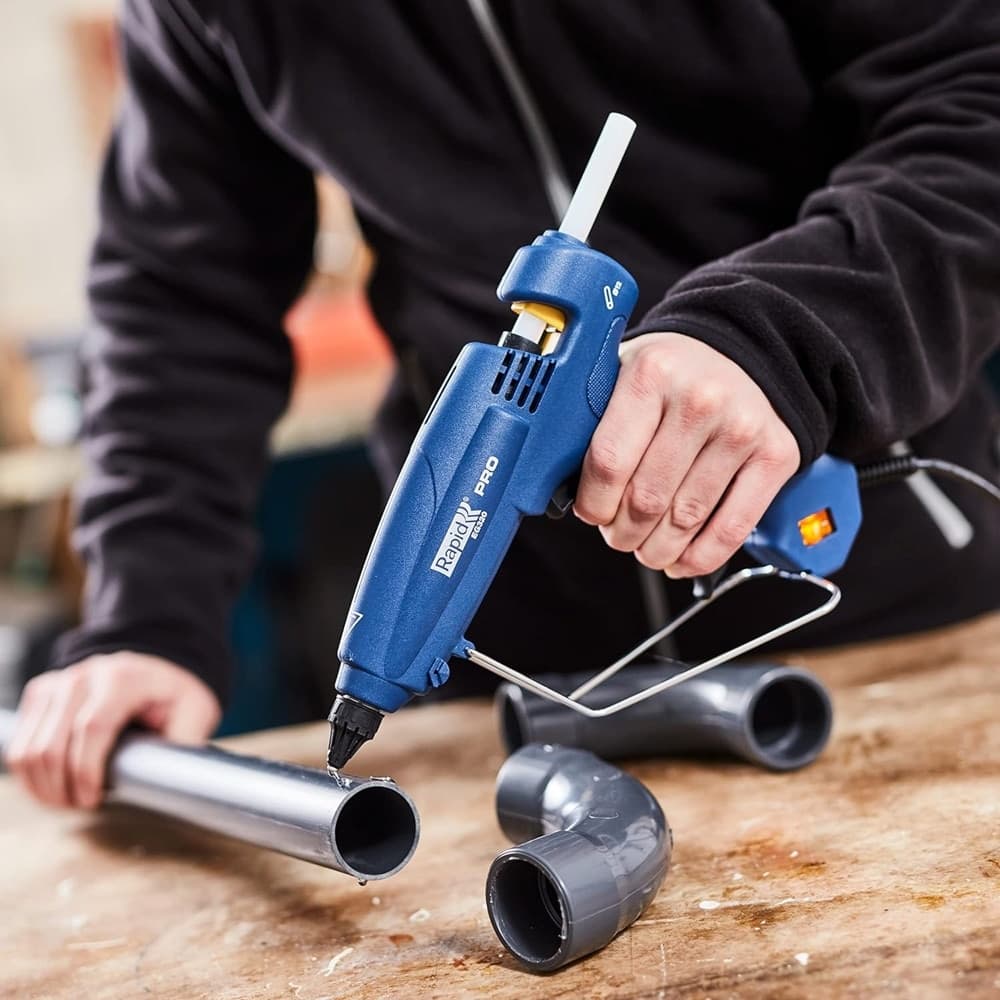 PISTOLA PER COLLA A CALDO EG320 CONTROLLO TEMPERATURA AUTOREGOLATO A 195°C UGELLO INTERCAMBIABILE in Pistole per colla Trade Shop italia - Napoli, commercioVirtuoso.it