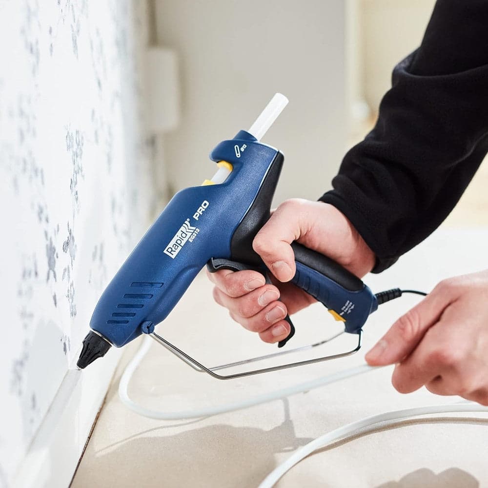 PISTOLA INCOLLATRICE EG313 COMPATTA PROFESSIONALE PER FISSARE CAVI COPRIFILI ZOCCOLINI DECORI in Pistole per colla Trade Shop italia - Napoli, commercioVirtuoso.it
