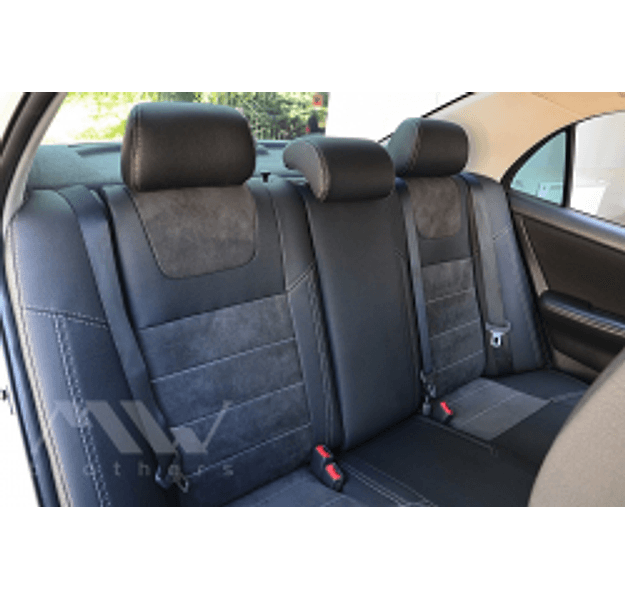Coprisedili su misura per Toyota Corolla (E120) (2000-2006), Leather Style in Set per interni Autooggetti.it - Roma, commercioVirtuoso.it