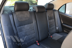 Coprisedili su misura per Toyota Corolla (E120) (2000-2006), Leather Style in Set per interni Autooggetti.it - Roma, commercioVirtuoso.it