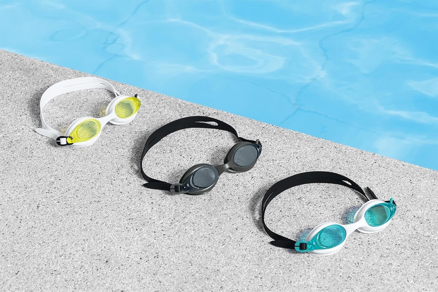 OCCHIALINI DA NUOTO LIGHTNING PRO RIVESTIMENTO ANTI UV ANTIAPPANNAMENTO 14+ ANNI 21130 in Occhialini Trade Shop italia - Napoli, commercioVirtuoso.it