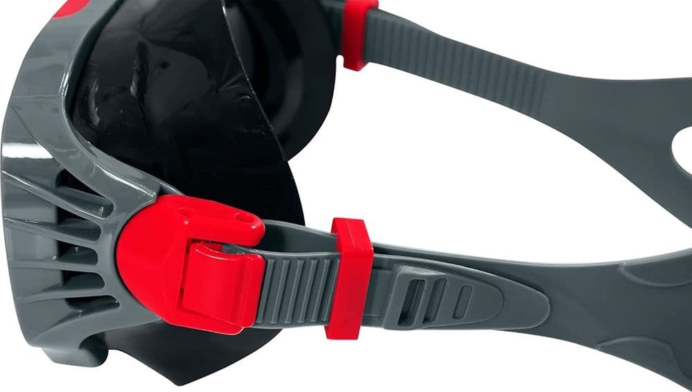 MASCHERA IMMERSIONI CRUSADER PRO CINTURINO SILICONE REGOLABILE 14+ ANNI 3 COLORI 22074 in Tagliatrici al plasma Trade Shop italia - Napoli, commercioVirtuoso.it