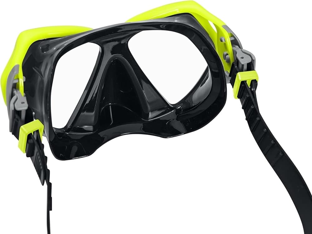 MASCHERA DOMINATOR PRO PER IMMERSIONI SOTTOMARINE NUOTO DA 14+ ANNI 3 COLORI 22075 in Kit di accessori Trade Shop italia - Napoli, commercioVirtuoso.it