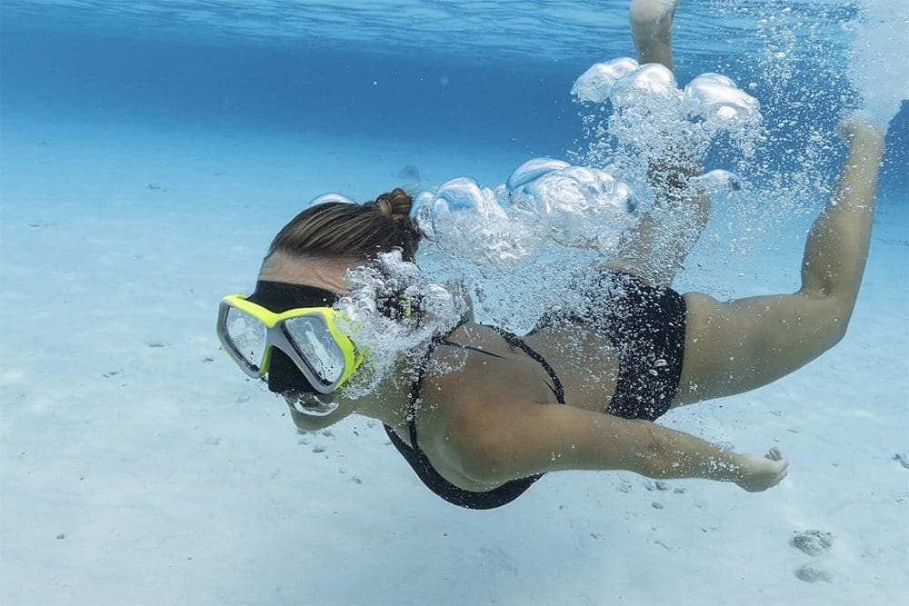 MASCHERA DOMINATOR PRO PER IMMERSIONI SOTTOMARINE NUOTO DA 14+ ANNI 3 COLORI 22075 in Kit di accessori Trade Shop italia - Napoli, commercioVirtuoso.it