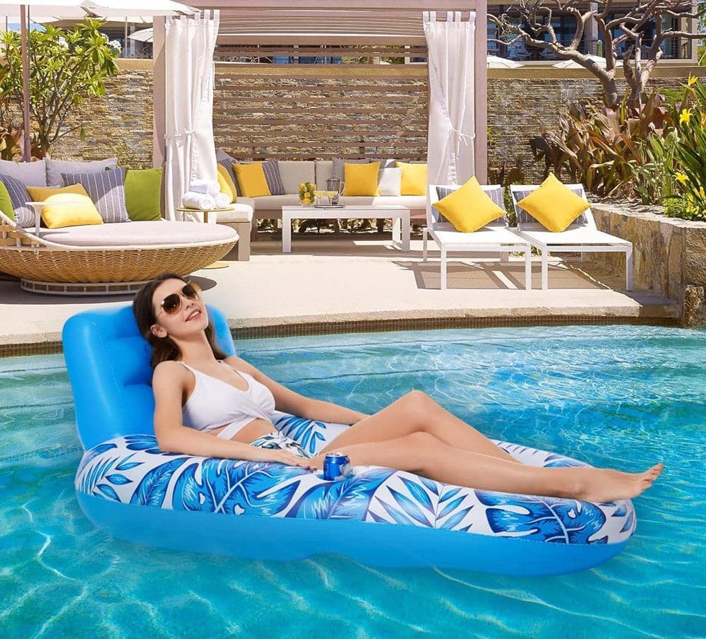 POLTRONA LOUNGE GONFIABILE GALLEGGIANTE CON PORTABICCHIERI PISCINA 170X110CM 628534 in Canotti e gonfiabili galleggianti Trade Shop italia - Napoli, commercioVirtuoso.it
