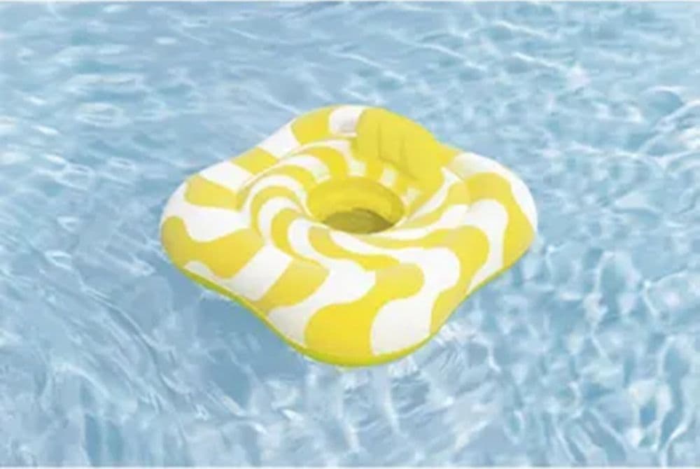 SALVAGENTE A MUTANDINA QUADRATO GONFIABILE SWIM SAFE COMFORT PLUSH GIALLO 79X79CM 32298 in Salvagenti Trade Shop italia - Napoli, commercioVirtuoso.it
