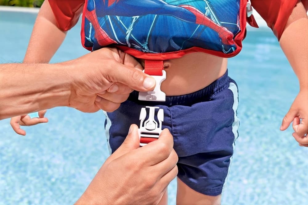 GIUBBETTO GIUBBOTTO BRACCIOLI SPIDERMAN BAMBINI 3-6 ANNI GALLEGGIANTE SALVAGENTE 98795 in Braccioli Trade Shop italia - Napoli, commercioVirtuoso.it