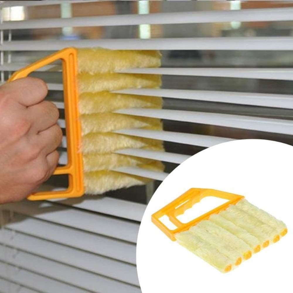 SPAZZOLA PER PULIZIA PERSIANE 7 LAMELLE IN MICROFIBRA LAVABILE PER TENDE CONDIZIONATORI in Piumini da spolvero Trade Shop italia - Napoli, commercioVirtuoso.it