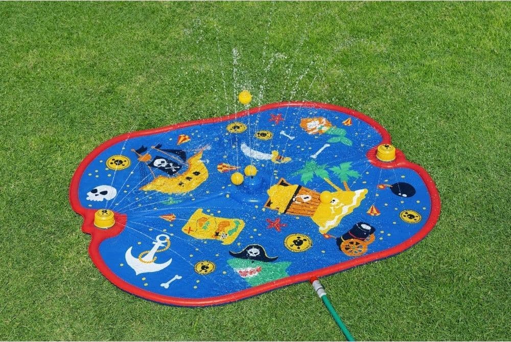 TAPPETINO GONFIABILE PIRATA SPRUZZI PIRATE PARASIDE 170X140CM +2 ANNI GIARDINO 52725 in Canotti e gonfiabili galleggianti Trade Shop italia - Napoli, commercioVirtuoso.it