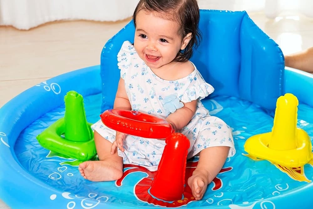 PISCINA GIOCO GONFIABILE LIL SEASHAPES CON SCHIENALE TETTO BIMBI +6 MESI GIARDINO 52568 in Piscinette per bambini Trade Shop italia - Napoli, commercioVirtuoso.it