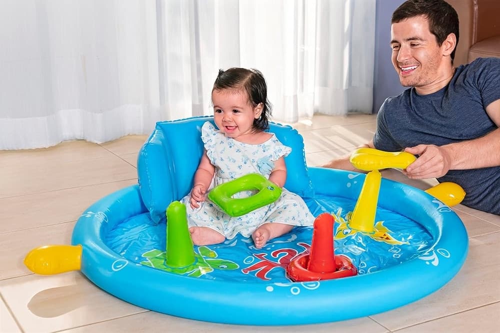 PISCINA GIOCO GONFIABILE LIL SEASHAPES CON SCHIENALE TETTO BIMBI +6 MESI GIARDINO 52568 in Piscinette per bambini Trade Shop italia - Napoli, commercioVirtuoso.it
