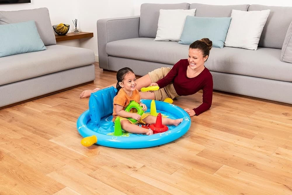 PISCINA GIOCO GONFIABILE LIL SEASHAPES CON SCHIENALE TETTO BIMBI +6 MESI GIARDINO 52568 in Piscinette per bambini Trade Shop italia - Napoli, commercioVirtuoso.it