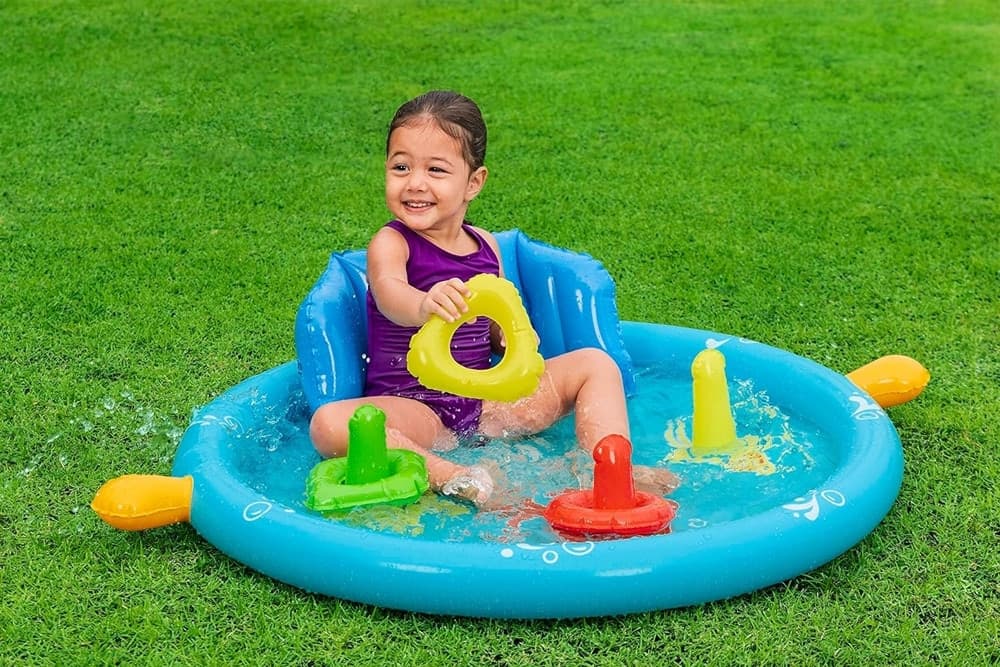 PISCINA GIOCO GONFIABILE LIL SEASHAPES CON SCHIENALE TETTO BIMBI +6 MESI GIARDINO 52568 in Piscinette per bambini Trade Shop italia - Napoli, commercioVirtuoso.it
