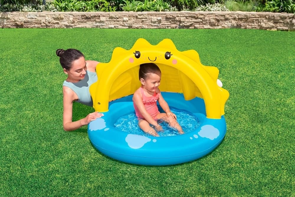 PISCINA GONFIABILE PER BAMBINI + 2 ANNI SUNNY DAYS 101X97X71CM CON COPERTURA 52637 in Piscinette per bambini Trade Shop italia - Napoli, commercioVirtuoso.it