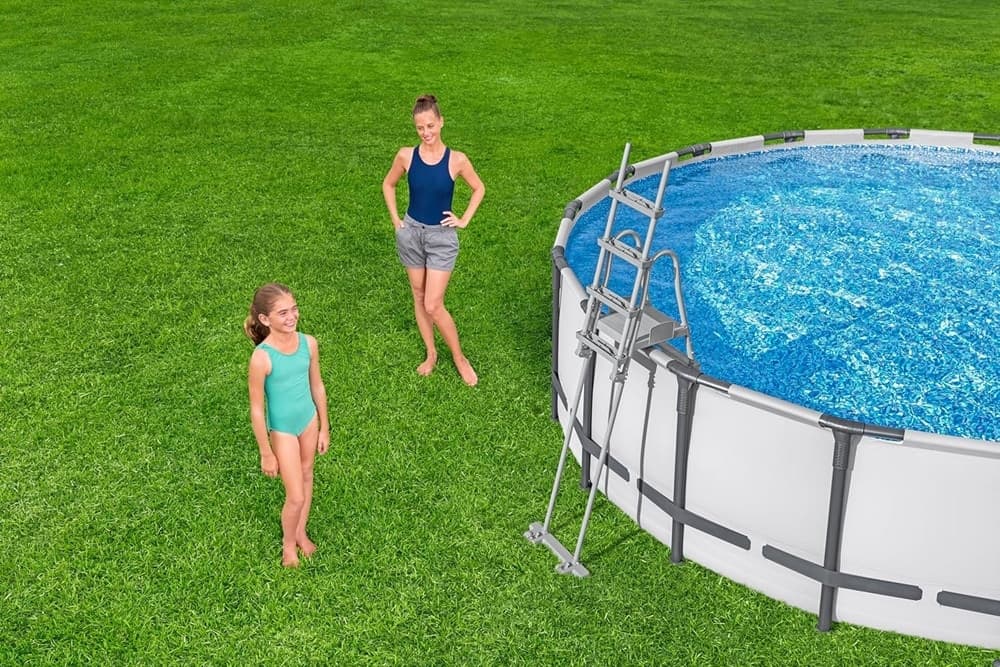 SCALETTA DI SICUREZZA PER PISCINE 132CM CON GRADINI IN PLASTICA TELAIO IN METALLO 58332 in Scalette Trade Shop italia - Napoli, commercioVirtuoso.it