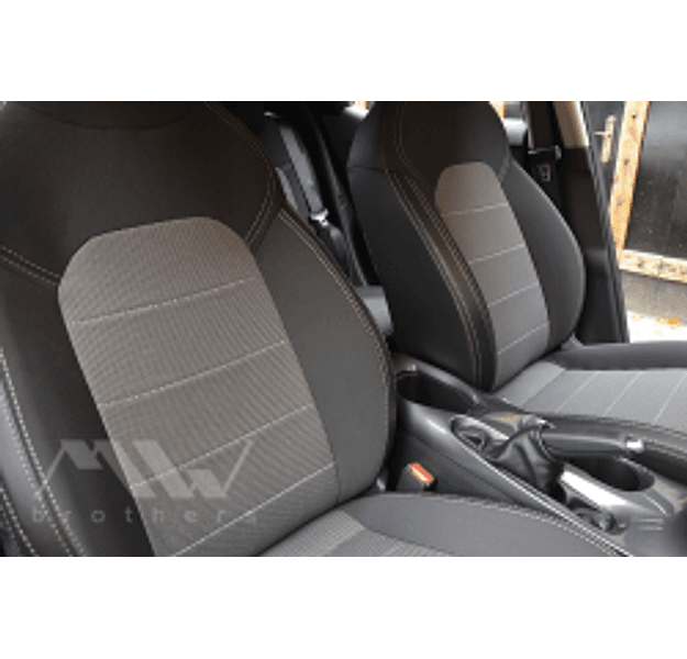 Set coprisedili su misura per Nissan Juke 2 (2019+), Comfort style in Set per interni Autooggetti.it - Roma, commercioVirtuoso.it
