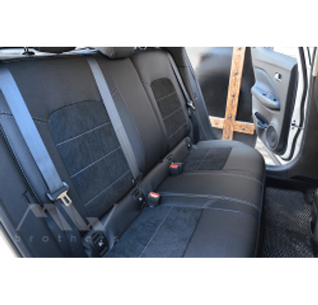Set coprisedili su misura per Nissan Juke 2 (2019+), Leather style in Set per interni Autooggetti.it - Roma, commercioVirtuoso.it