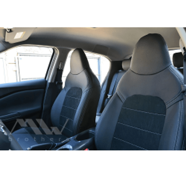 Set coprisedili su misura per Nissan Juke 2 (2019+), Leather style in Set per interni Autooggetti.it - Roma, commercioVirtuoso.it