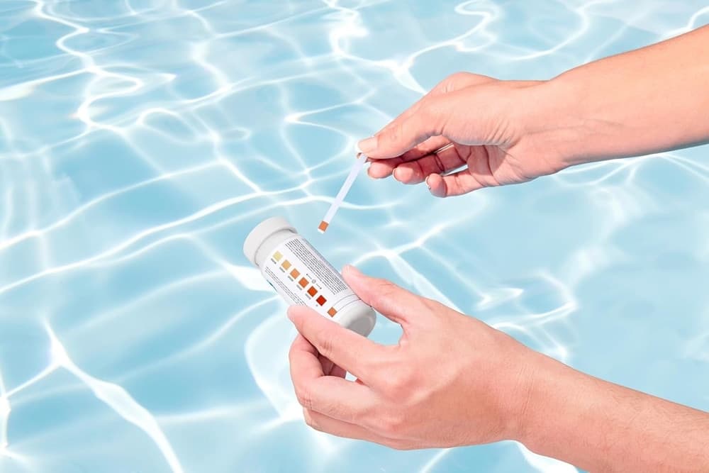STRISCE TEST REATTIVE PER PISCINE IDROMASSAGGI SPA CLORINATORE AD ACQUA SALATA 58767 in Tester Trade Shop italia - Napoli, commercioVirtuoso.it
