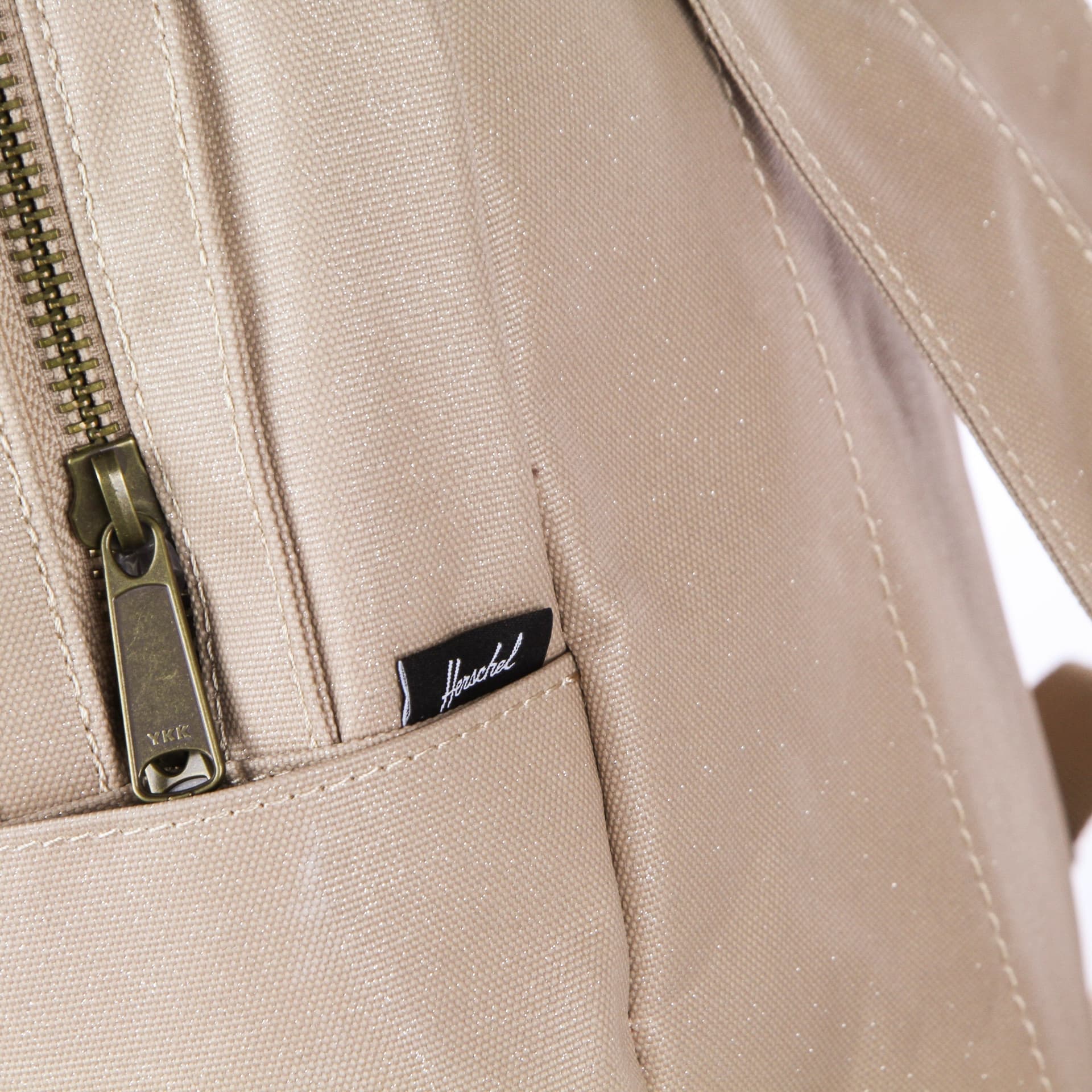 HERSCHEL Zaino Uomo Nova Small Gilded Beige Sparkle da uomo in Zaini Casual Drestige - Casamassima, commercioVirtuoso.it