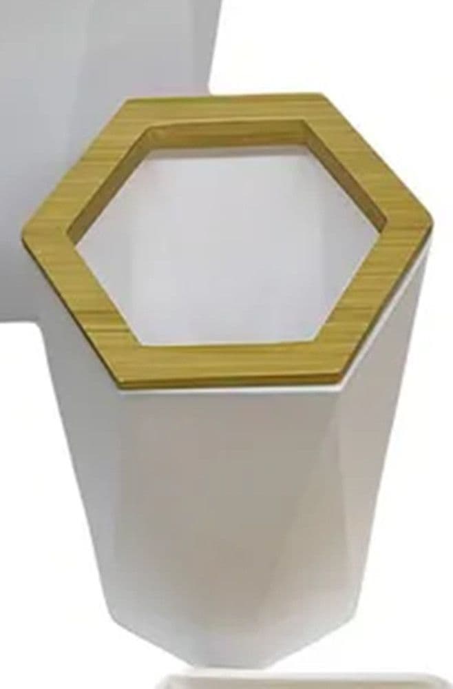 BICCHIERE PORTA SPAZZOLINI A CILINDRO ESAGONALE GEOMETRICO BIANCO LEGNO DA BAGNO 10837 in Porta spazzolini Trade Shop italia - Napoli, commercioVirtuoso.it
