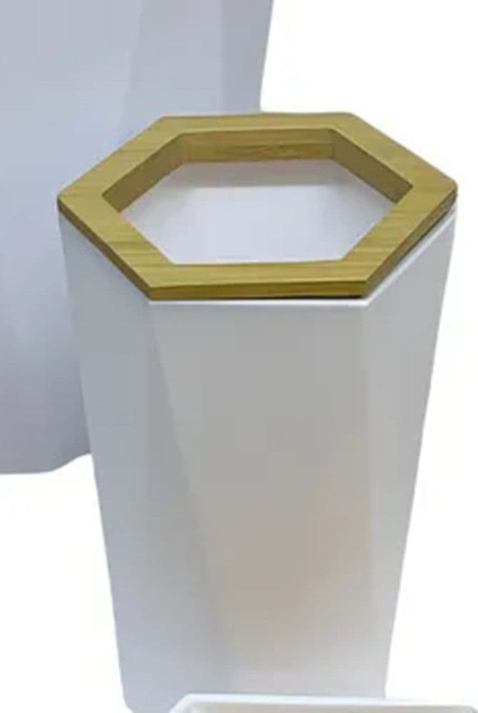 BICCHIERE PORTA SPAZZOLINI A CILINDRO ESAGONALE GEOMETRICO BIANCO LEGNO DA BAGNO 10837 in Porta spazzolini Trade Shop italia - Napoli, commercioVirtuoso.it