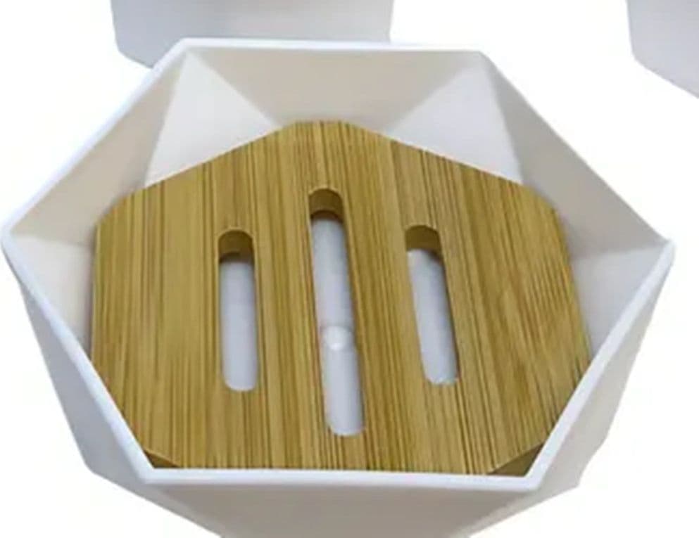 PIATTINO PORTA SAPONE SAPONETTA FORMA ESAGONALE GEOMETRICO BIANCO LEGNO DA BAGNO 10838 in Portasapone Trade Shop italia - Napoli, commercioVirtuoso.it