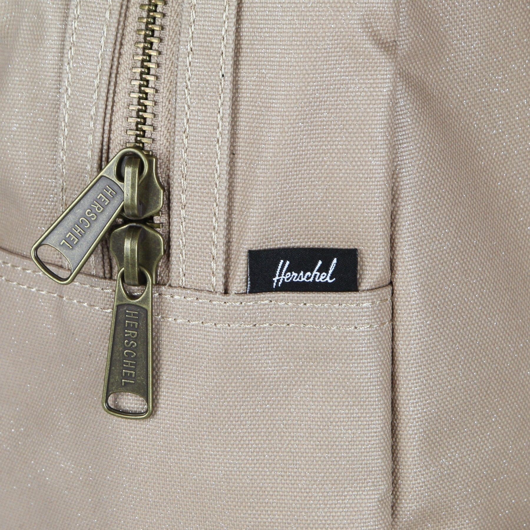 HERSCHEL Zaino Uomo Nova Mini Gilded Beige Sparkle da uomo in Zaini Casual Drestige - Casamassima, commercioVirtuoso.it
