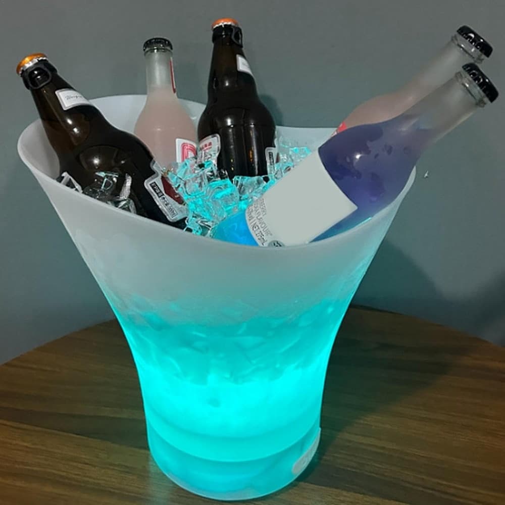 SECCHIELLO DEL GHIACCIO LUCI A LED DA 7LT SECCHIO REFRIGERANTE BEVANDE RICARICA TIPO C in Portaghiaccio Trade Shop italia - Napoli, commercioVirtuoso.it